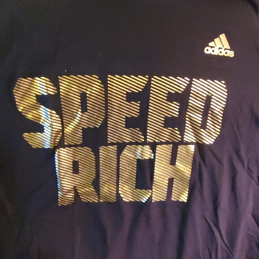Adidas tee
